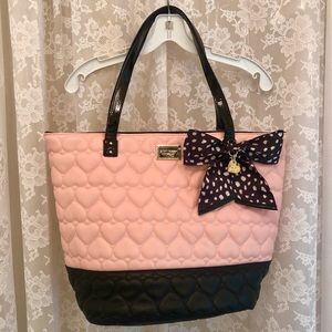 BETSEY JOHNSON *NWOT Quilted Pink/Black Tote Purse